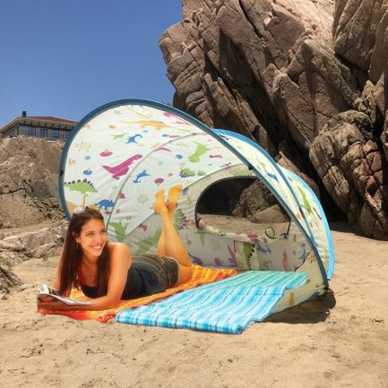 Beach tent sunscreen sunshade