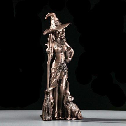 Mgt nordic modern minimalist, personality witch statue